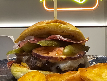 la-peregrina-gourmet-hamburgesa-2