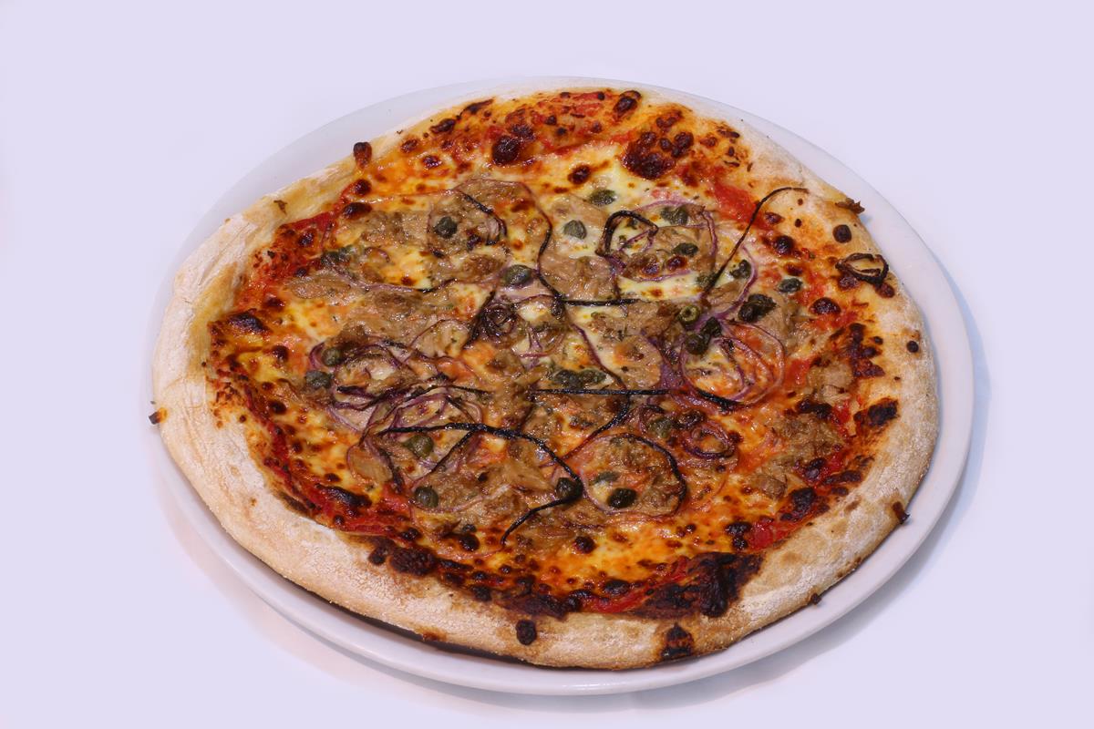 Pizza al atún
